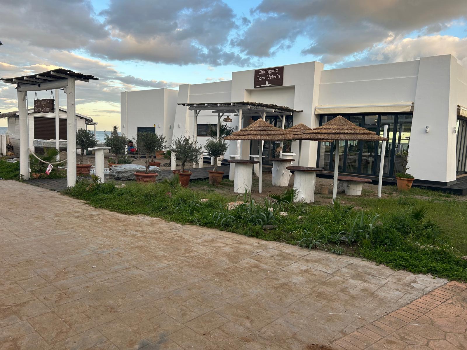 Ambiente y cocina en Torre Velerin 6